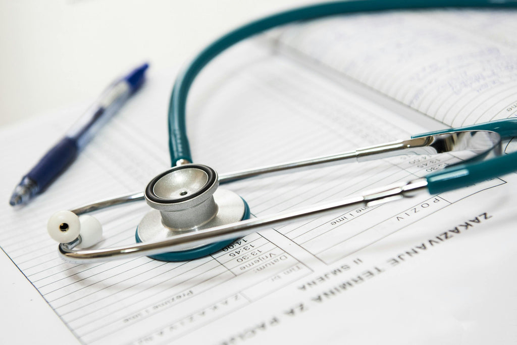 The Ultimate Guide to Stethoscopes: For Students, Nurses, and Doctors