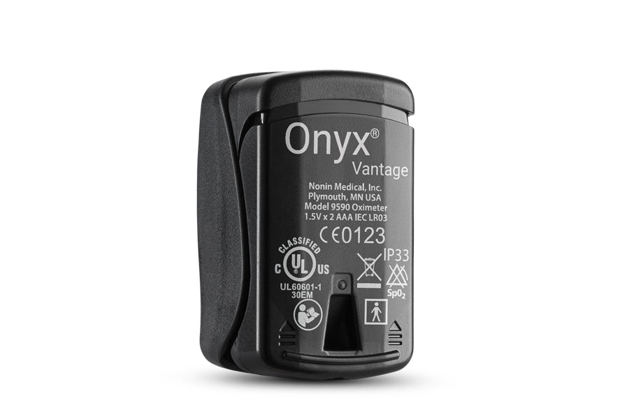 Close up shot Nonin Onyx Vantage 9590 Digital Fingertip Pulse Oximeter on white background